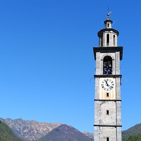 Castello del Nucleo Intragna Exterior foto